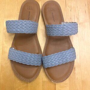 Womens slip on sandals